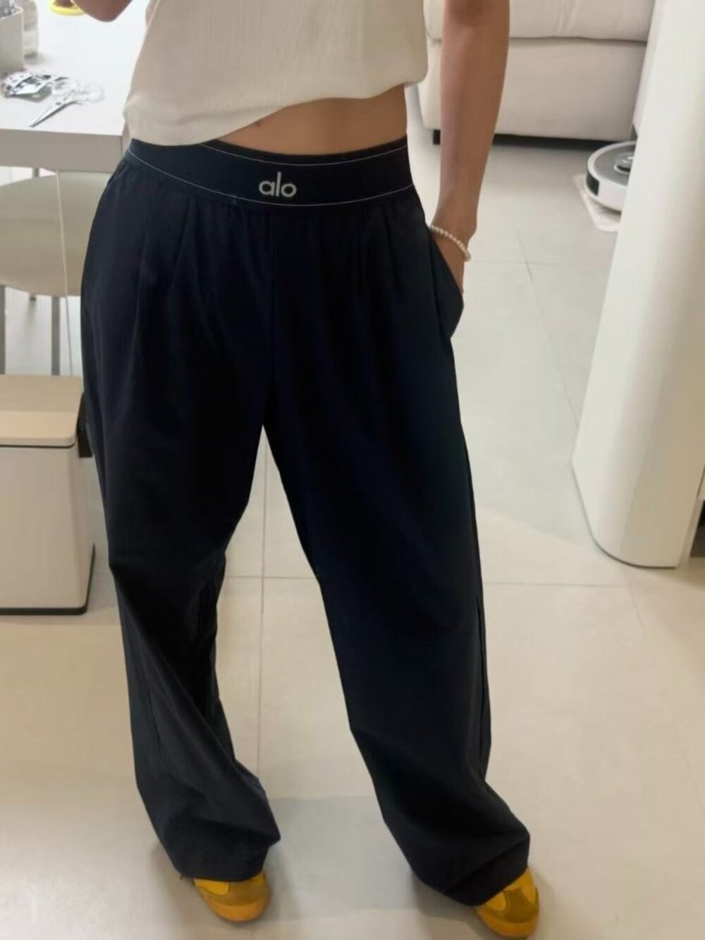 🚭ALO Yoga Suit Up Trouser Black | Regular 30 inches 🍻Brand New S-M